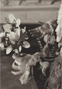 manos de la virgen de la Pollinica